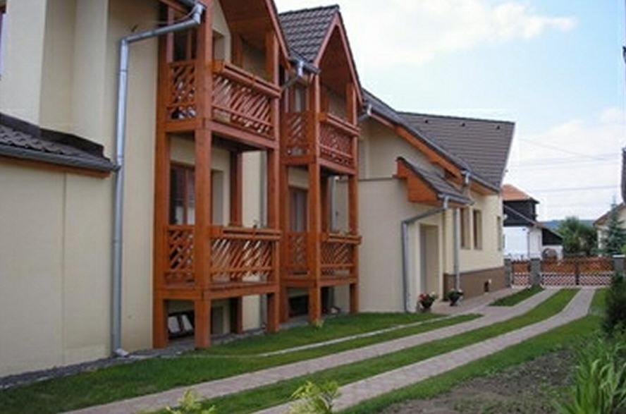 Villa Elena Smizany Exterior photo